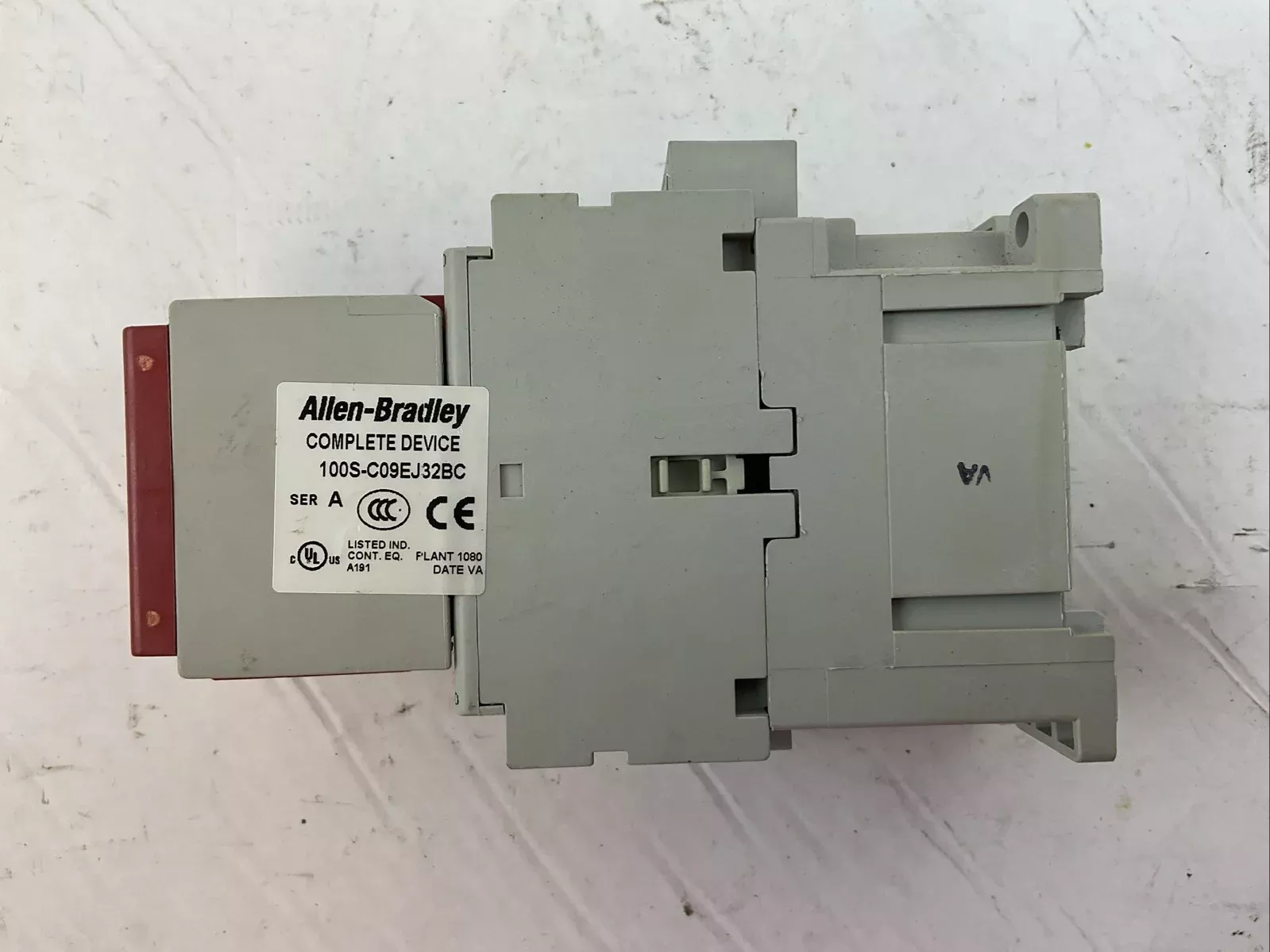 allen-bradley-100s-c09ej32bc-contactor-24vdc-coil-100-c09e-10-100s-f ALLEN BRADLEY 100S-C09EJ32BC CONTACTOR 24VDC COIL (100-C09E*10 + 100S-F)
