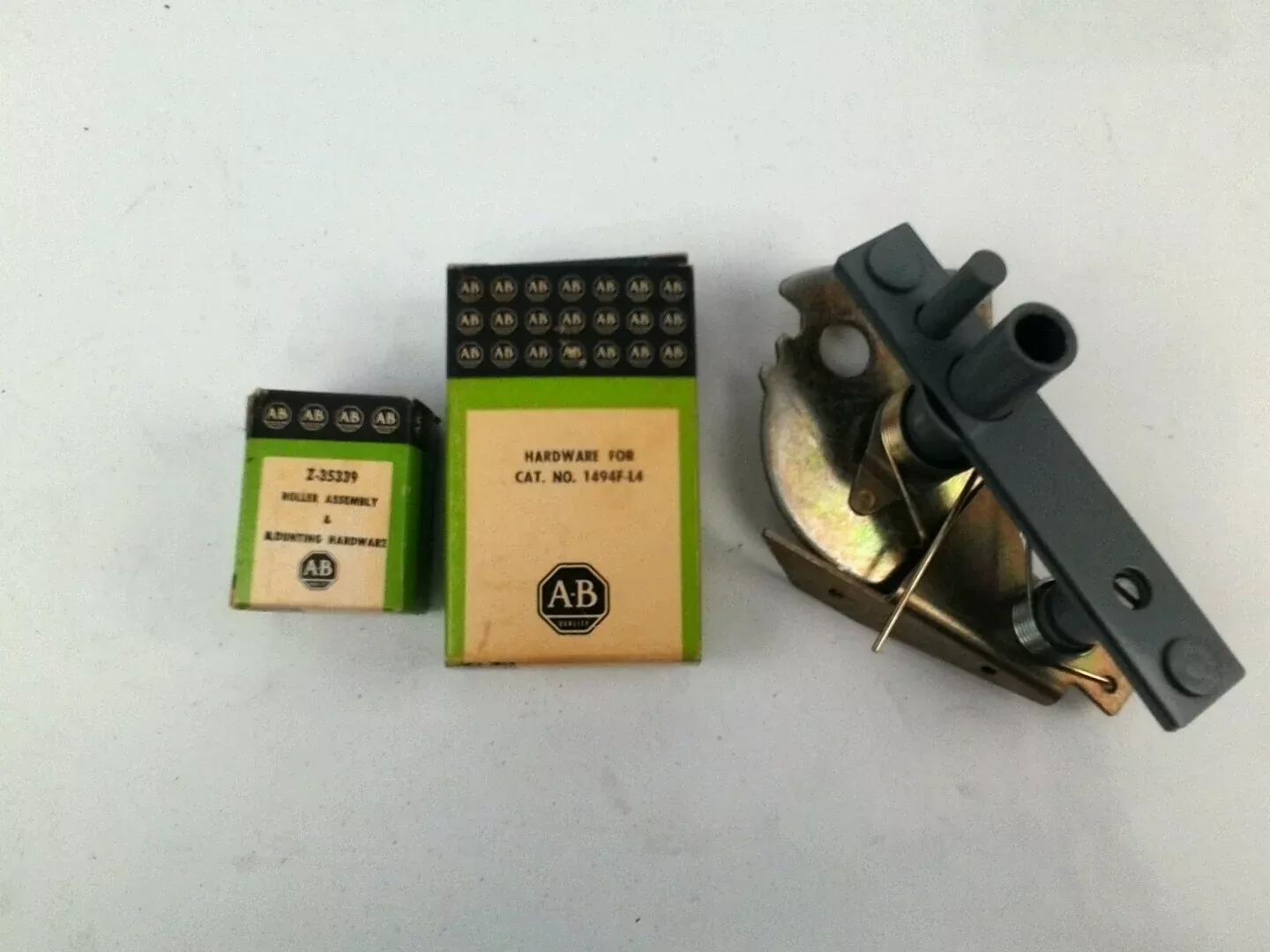 allen-bradley-1494f-1494f-l4-z-35339-flange-mounted-disconnect-switch ALLEN BRADLEY 1494F/ 1494F-L4/Z-35339 FLANGE MOUNTED DISCONNECT SWITCH