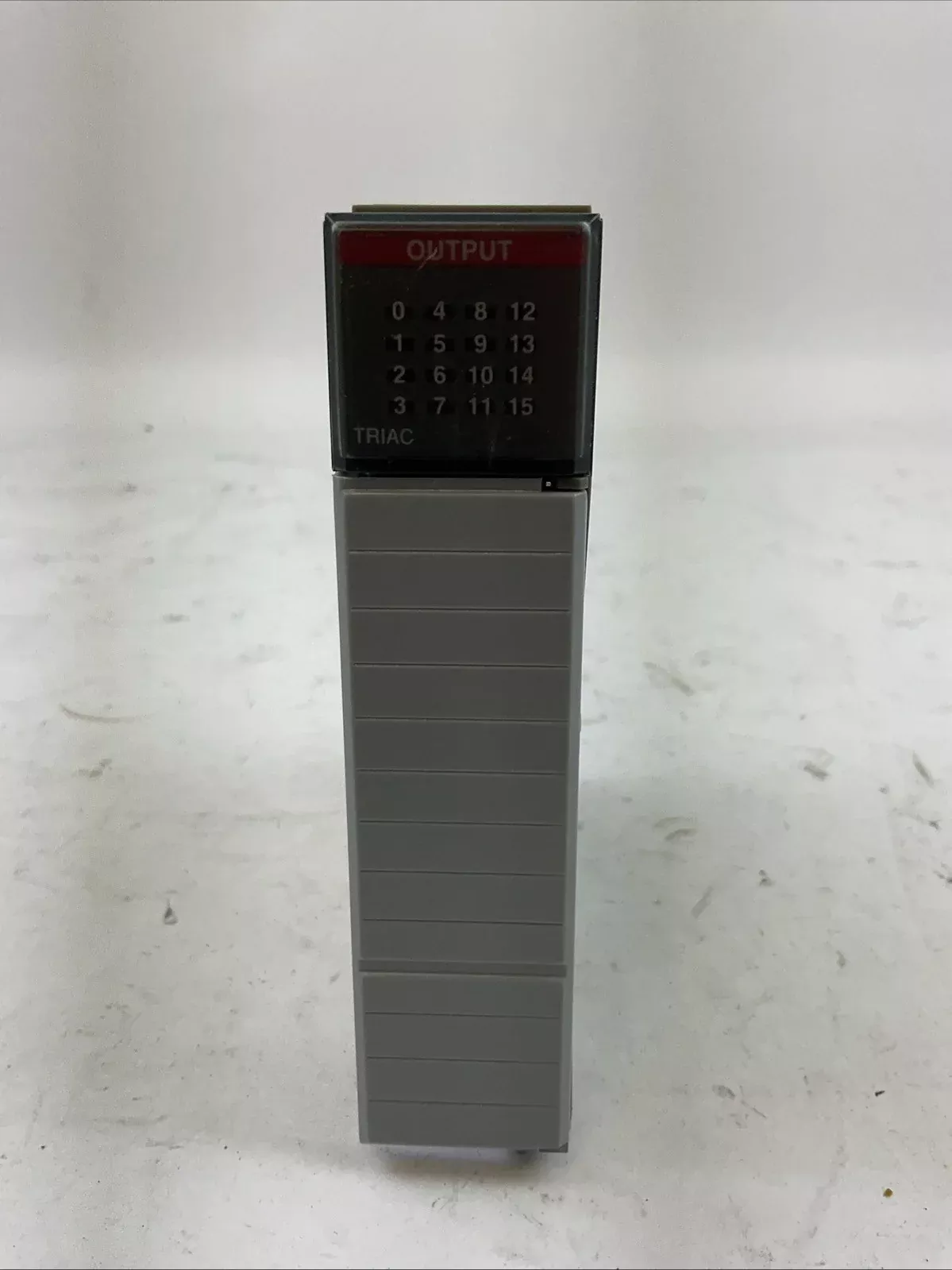 allen-bradley-1746-oa16-ser-d-f-w-n-dir-ver-10000354495-00-slc500-output ALLEN BRADLEY 1746-OA16 SER D F/W N/A DIR/VER 10000354495/00 SLC500 OUTPUT