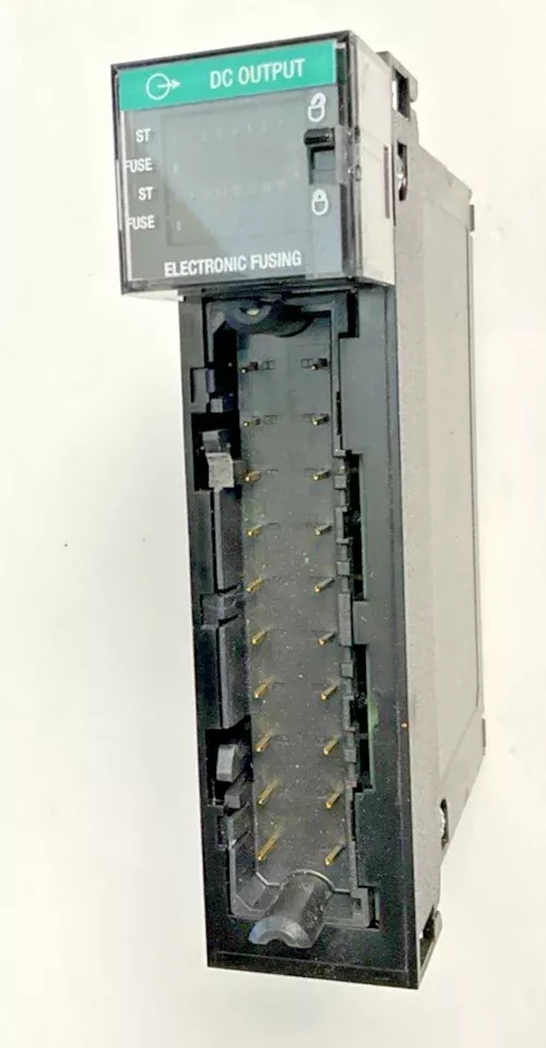 allen-bradley-1756-ob16e-16-point-d-o-module-ser-24vdc ALLEN BRADLEY 1756-OB16E 16 POINT D/O MODULE SER.A 24VDC