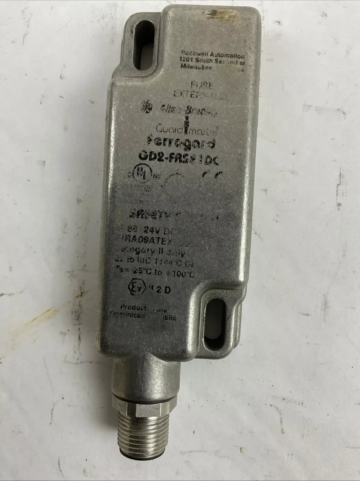 ALLEN BRADLEY GD2-FRS21DC SAFETY SWITCH 24VDC