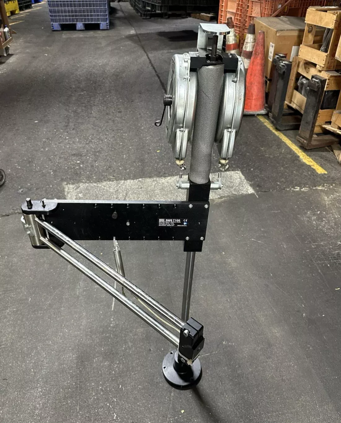 atlas-copco-smst100-torque-reaction-arm-tool-balancer-100nm-industrial-assembly ATLAS COPCO SMST100 TORQUE REACTION ARM TOOL BALANCER 100NM INDUSTRIAL ASSEMBLY