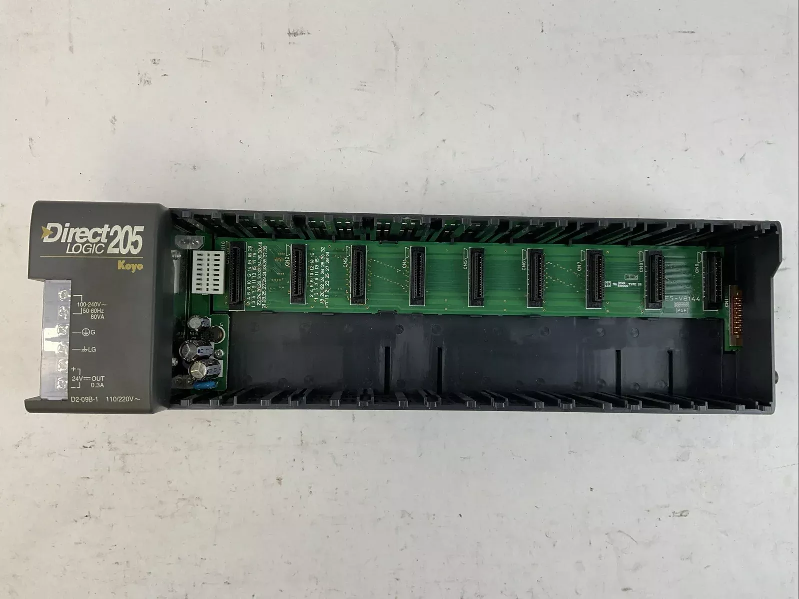 AUTOMATION DIRECT D2-09B-1 POWER SUPPLY 9-SLOT RACK 110/220VAC OUT 24VDC KOYO