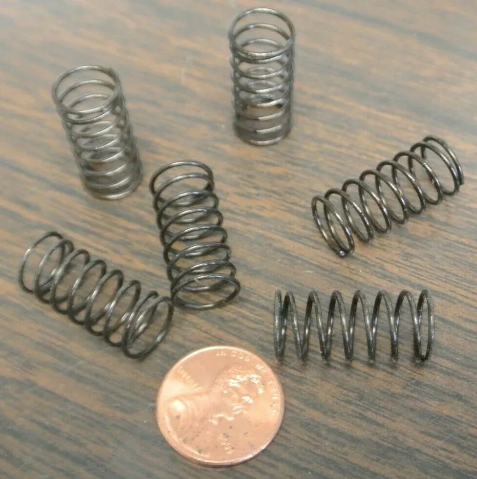 BOX of 6 / ALLEN-BRADLEY B11528 / SPRINGS / NEW SURPLUS