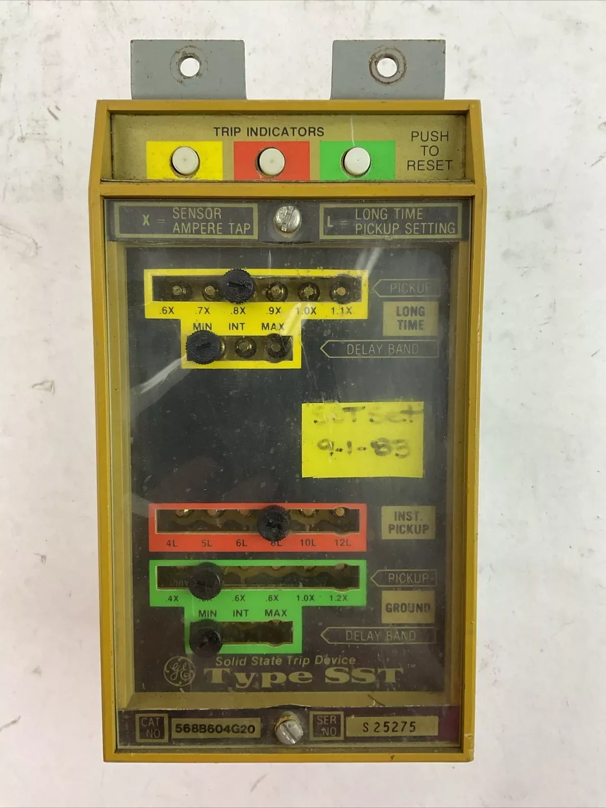 GE 568B604G20 SOLID STATE TRIP DEVICE TYPE SST