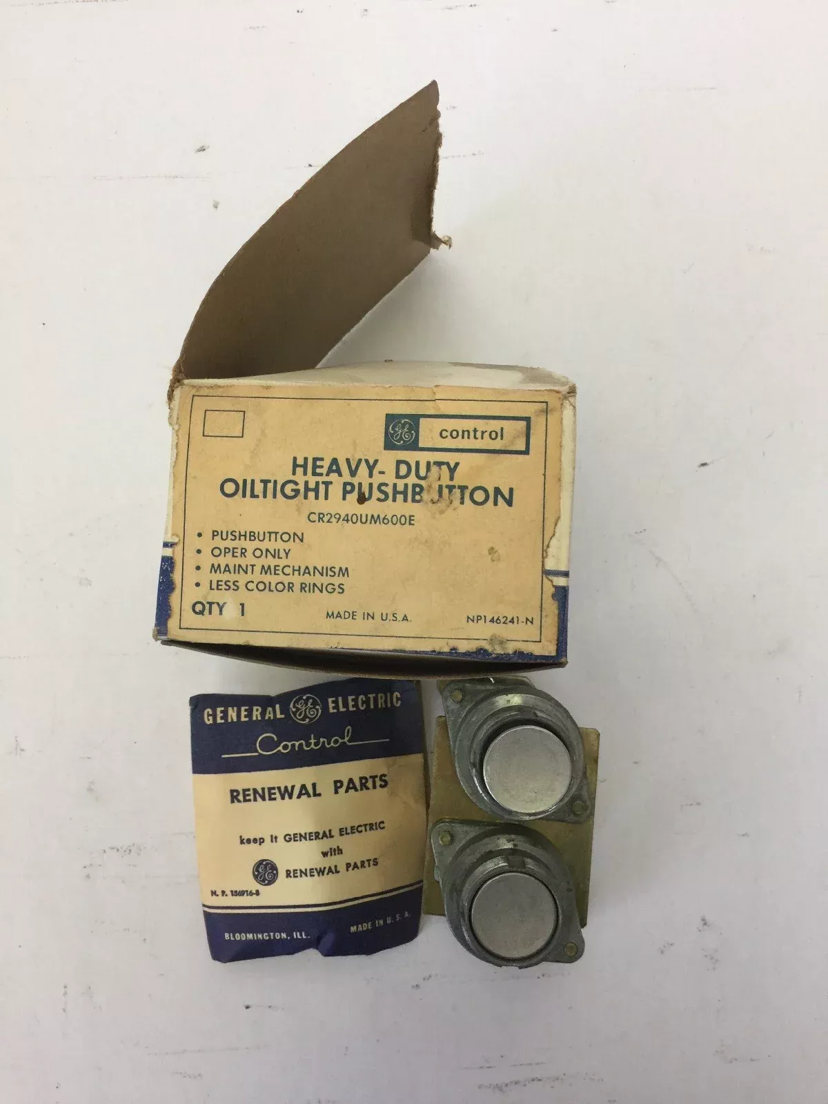 ge-cr2940um600e-heavy-duty-oiltight-pushbutton-oper-only-less-color-rings-maint GE CR2940UM600E HEAVY DUTY OILTIGHT PUSHBUTTON OPER ONLY LESS COLOR RINGS MAINT