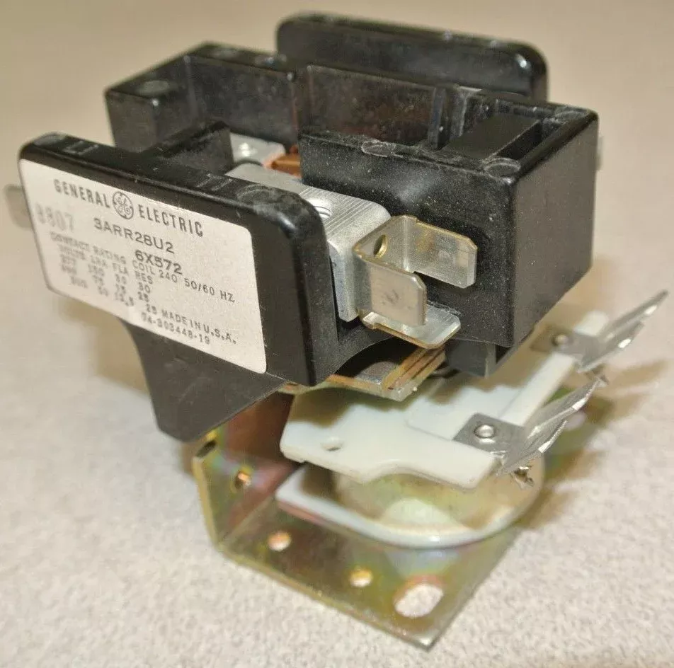 GENERAL ELECTRIC CONTACTOR