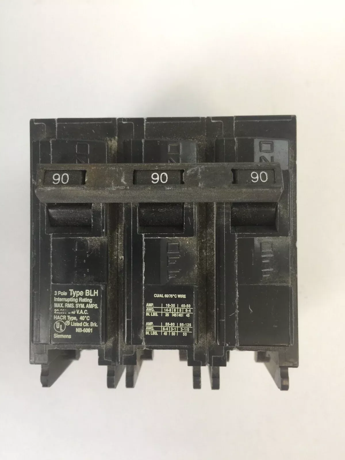 ITE SIEMENS B390H CIRCUIT BREAKER 90A 240VAC 3POLE TYPE BLH