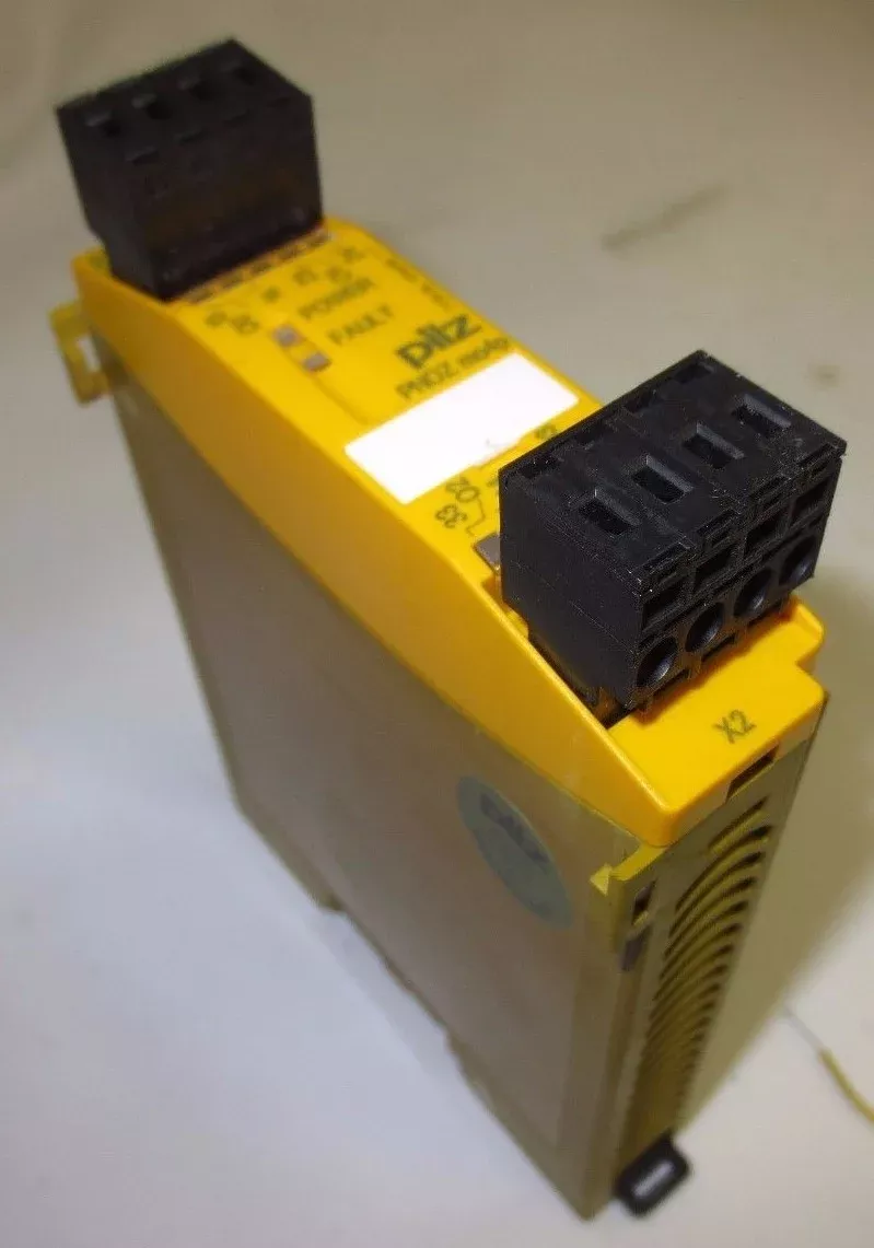 pilz-safety-relay-output-expansion-module PILZ SAFETY RELAY OUTPUT / EXPANSION MODULE