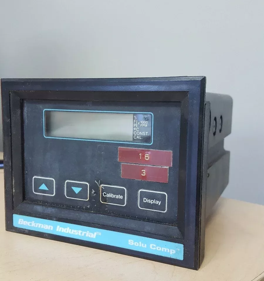 sls1c23-rosemont-analytical-scl-c-120-m2-5-amp-240-vac-water-quality-analyzer #SLS1C23 Rosemont Analytical SCL-C-120-M2 5 amp 240 vac water quality analyzer