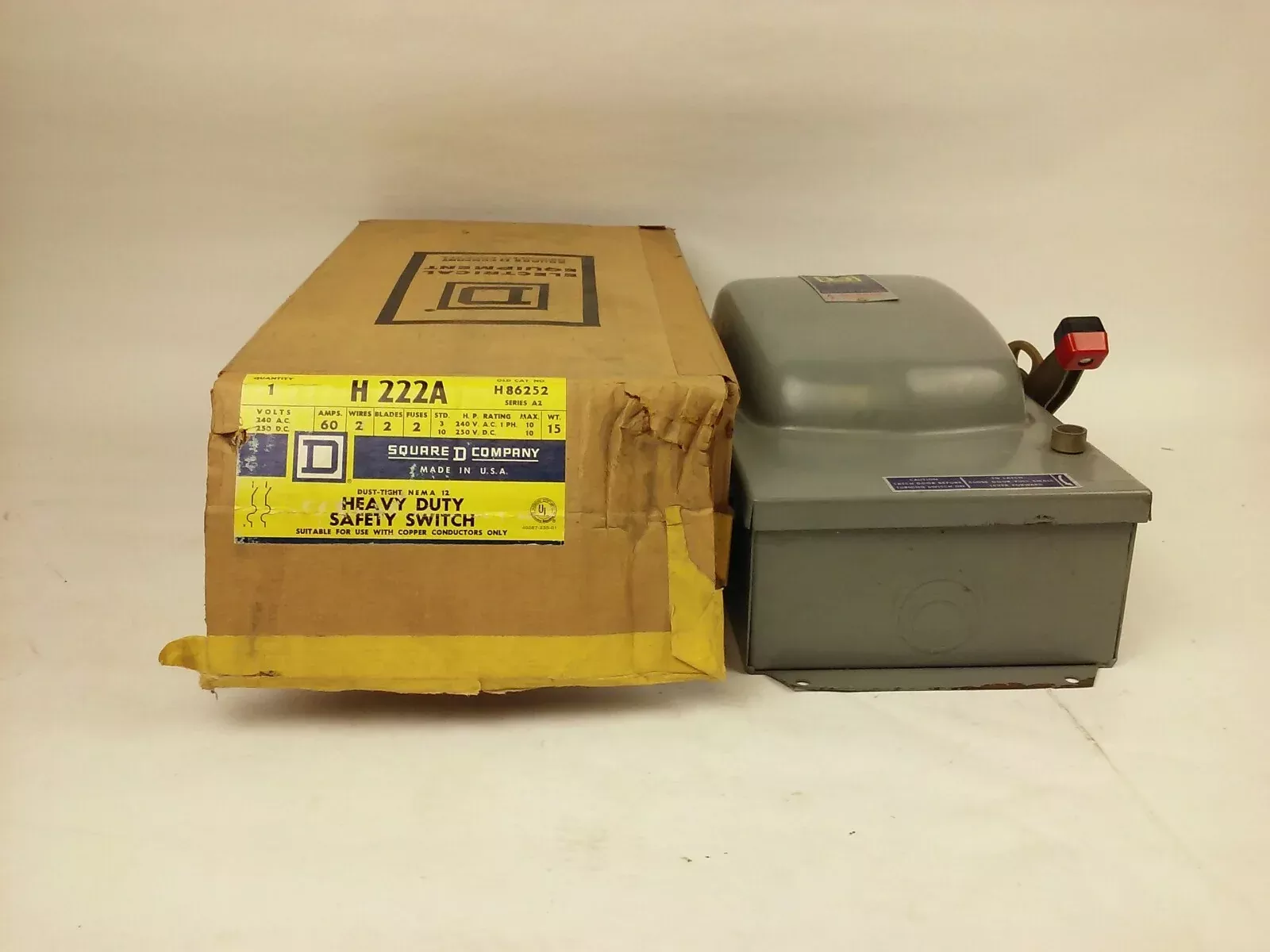 sq-d-h222a-ser-a2-h-d-safety-switch-240vac-250vdc-60a-2p-fusible-new SQ.D H222A, SER. A2, H.D. SAFETY SWITCH, 240VAC/250VDC, 60A, 2P, FUSIBLE, NEW