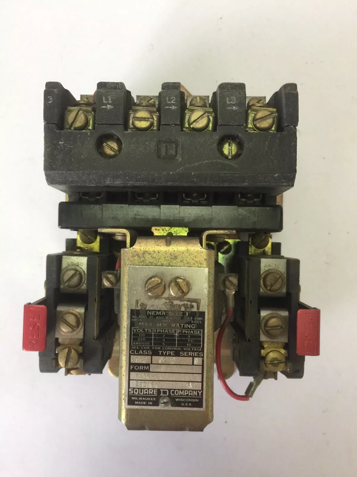 square-d-8502-c0-2-contactor-ser-b-30amp-600vac-10hp-size-1-coil-120v-60cy SQUARE D 8502 C0-2 CONTACTOR SER B 30AMP 600VAC 10HP SIZE 1 COIL 120V 60CY