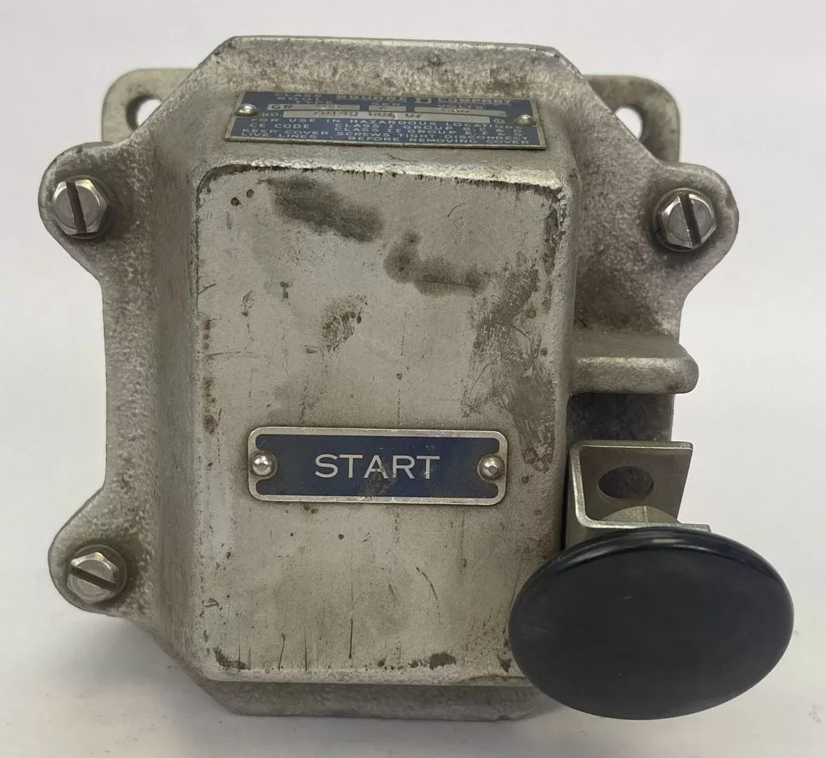 SQUARE D CLASS 9001 TYPE GR108 PUSHBUTTON START STATION SER A 600V