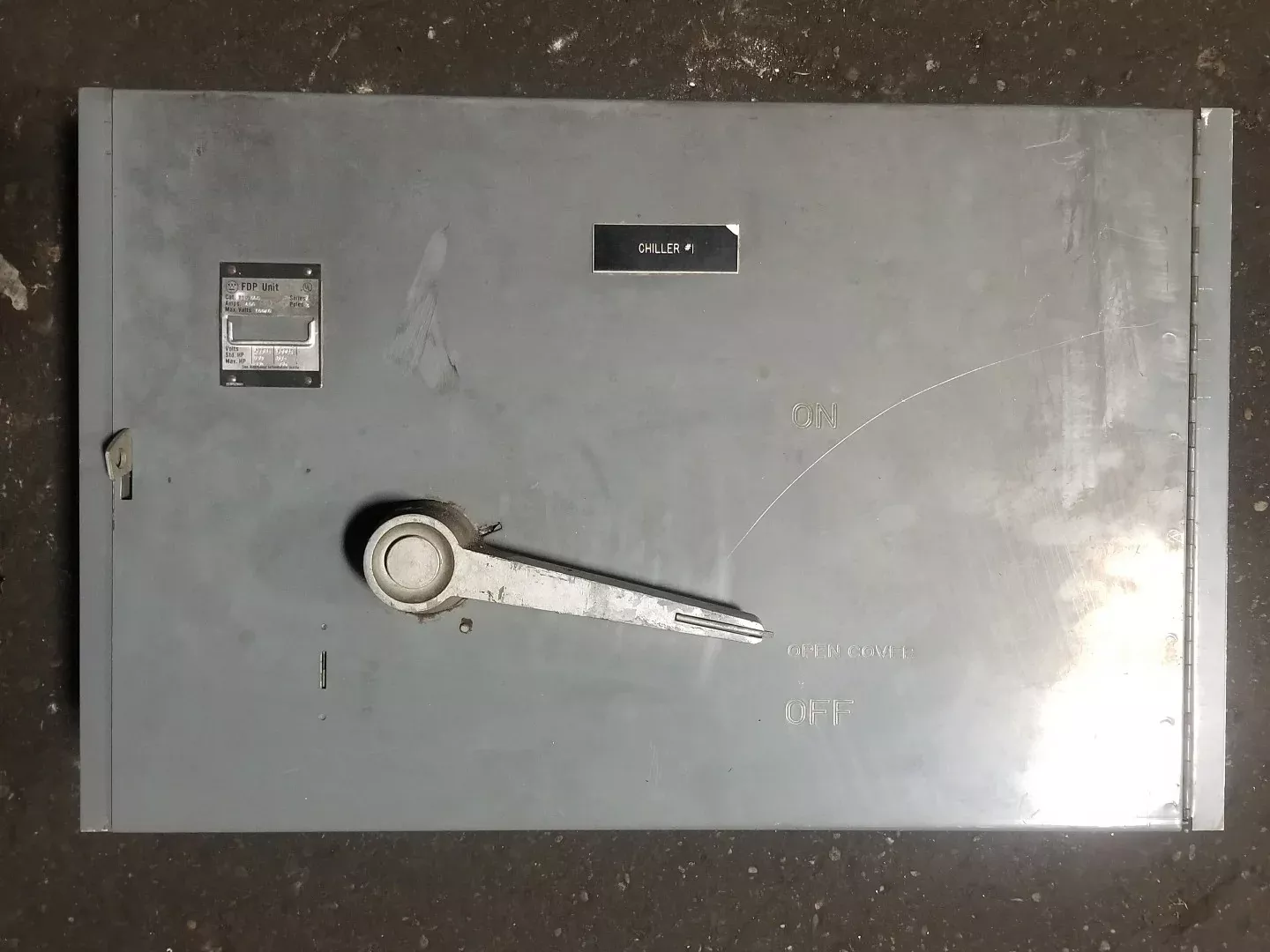 westinghouse-fdp365-fdp-365400-amp-600-vac-fusible-panelboard-switch Westinghouse FDP365 FDP 365400 amp 600 VAC fusible panelboard switch