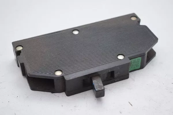 zinsco-fv-70-20-amp-circuit-breaker-120-240-vac-type-qb-1-pole Zinsco FV-70 20 Amp Circuit Breaker 120-240 VAC Type QB 1 Pole